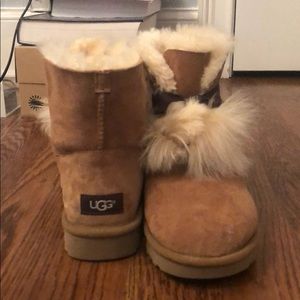 UGG Women’s Gita Genuine Shearling Boot